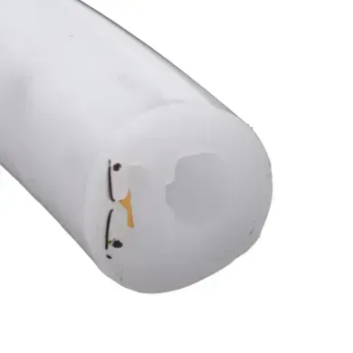Гибкий LED неон круглый 220v 13*13мм белый фото