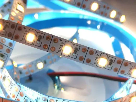 Світлодіодна стрічка 5v 2835 60led/m ip20 Тепла фото