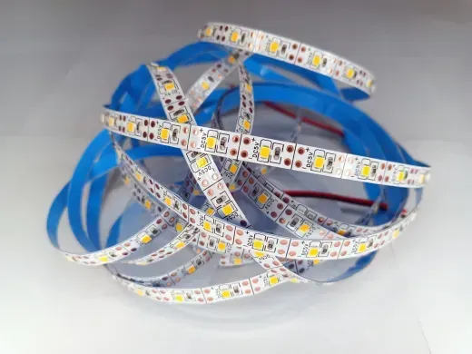 Світлодіодна стрічка 5v 2835 60led/m ip20 Тепла фото