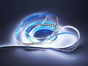 Світлодіодна LED стрічка 12v 2835 120led/m ip20 білий Преміум фото