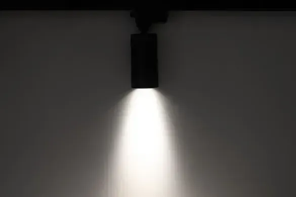 Трековый светильник Спот 220V 12W TLB Черный 4000К 60*115мм
